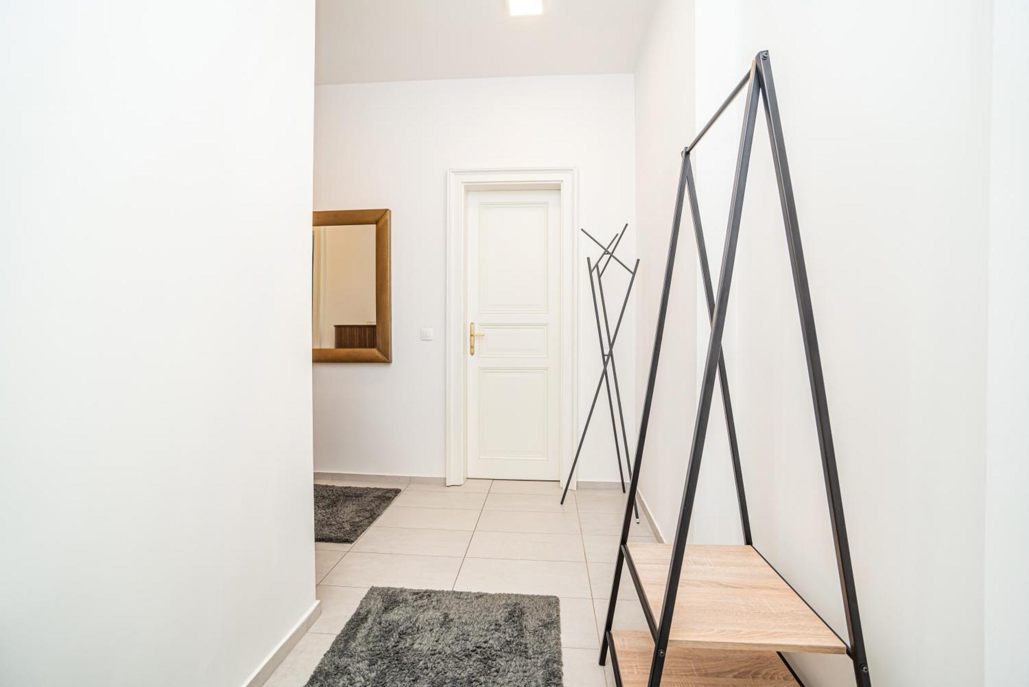 Cute With The Terrace And Ac Apartment Prag